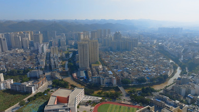 个人商用，云南省文山壮族苗族自治州文山市盘龙河西山水泥厂航拍，视频素材